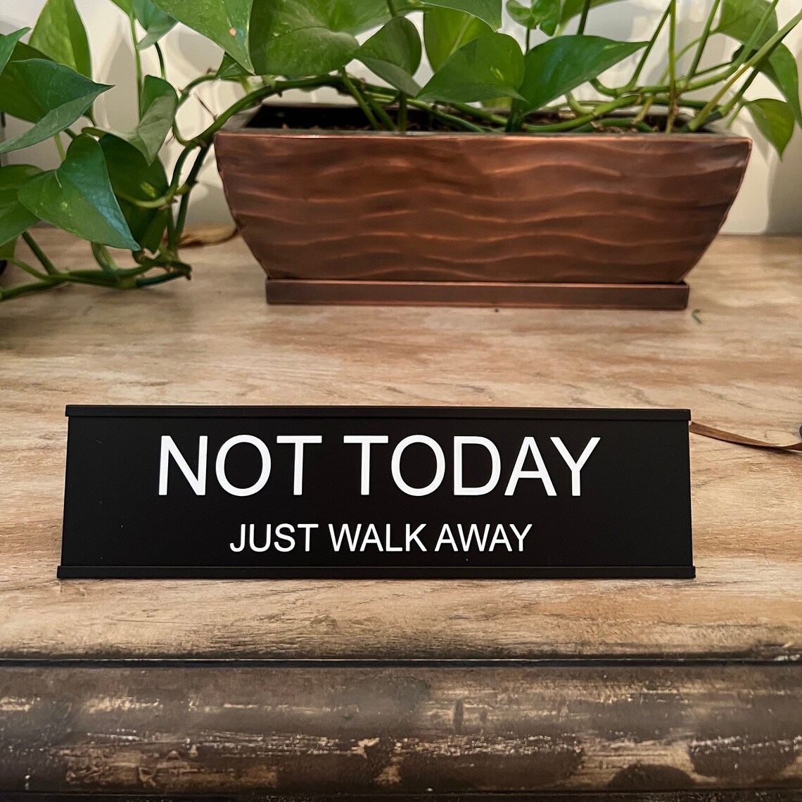 Amusing Desk Plate Office Decor