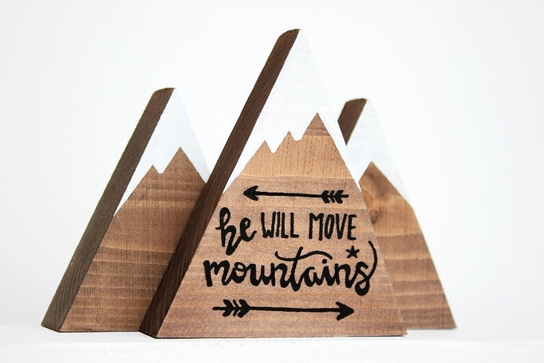 💢Wooden Mountain Decoration -🎈 Triangle Snow Mountain Decoration🏔
