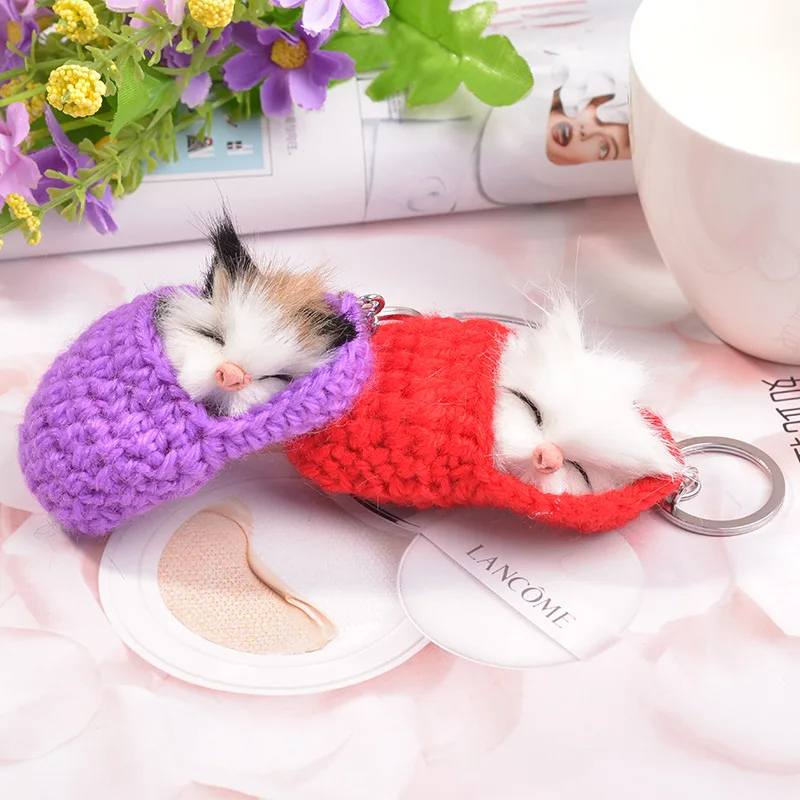 ✨CUTE SLEEPING KITTEN KEYCHAIN