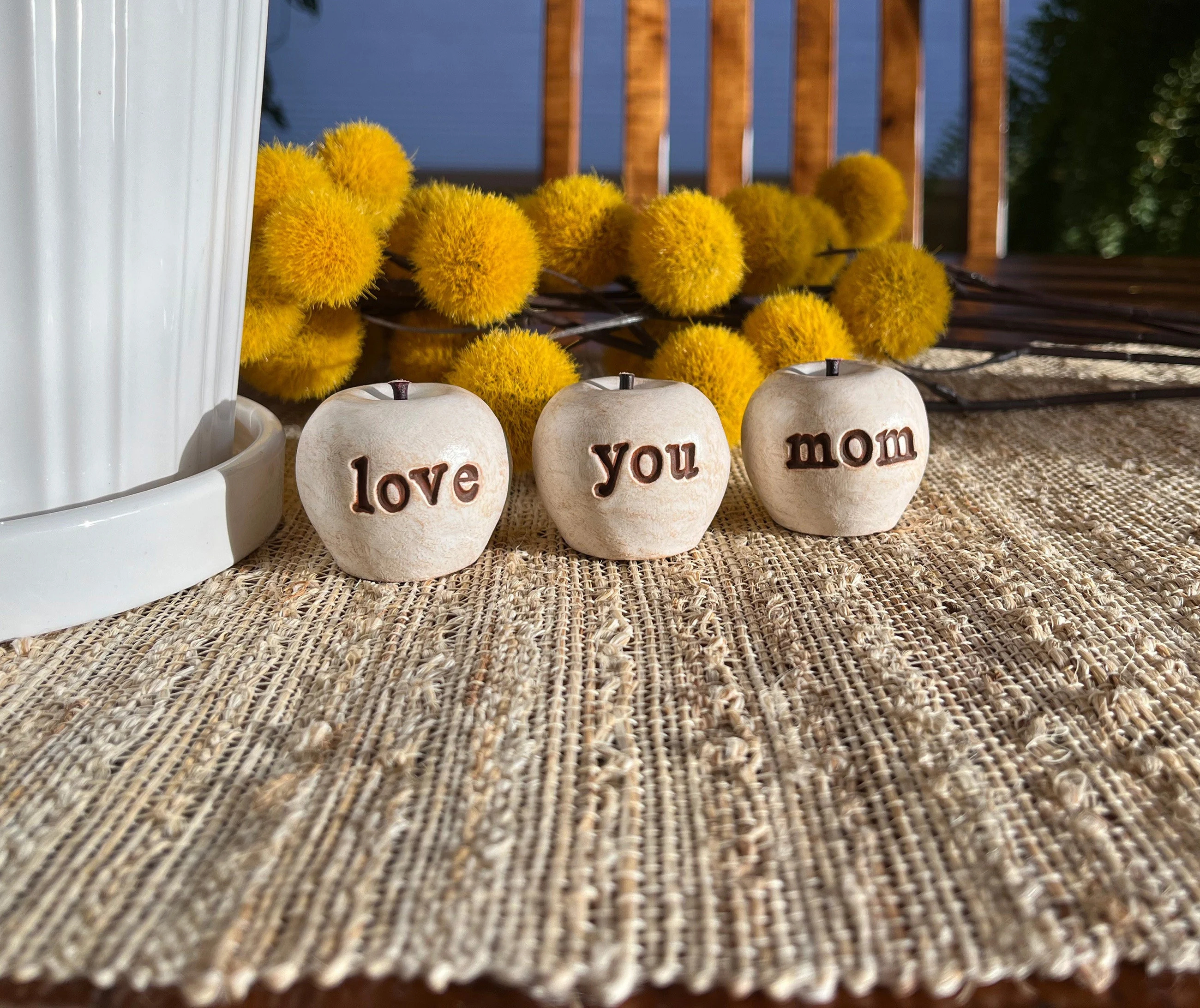 Mother's Day Gift -  Love You Mom Decoration
