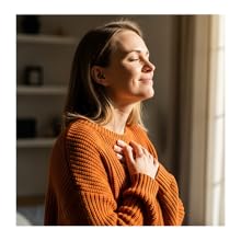 🧘‍♀️The Burnt-Out Bitch: Ditch the Perfectionism, Let Go of the Guilt, and Break the Burn Out Cycle (The Regulated Woman Series)📖 