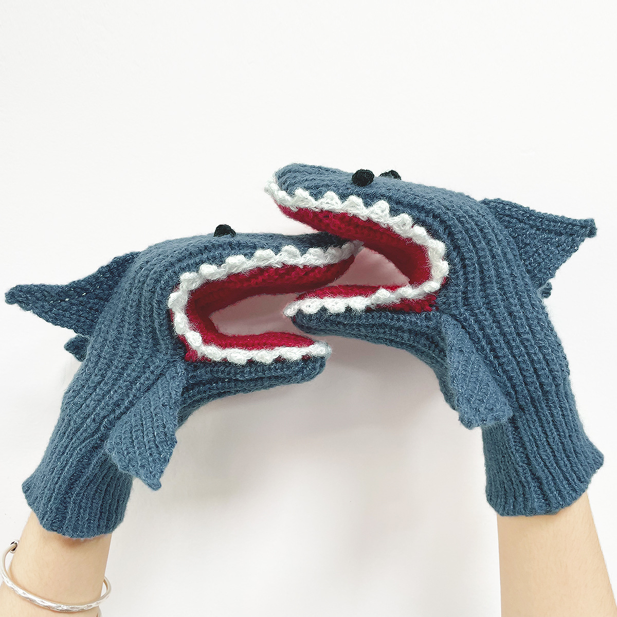  🐱‍🐉Knit Warm Shark Gloves - Perfect Gift for Winter🎁