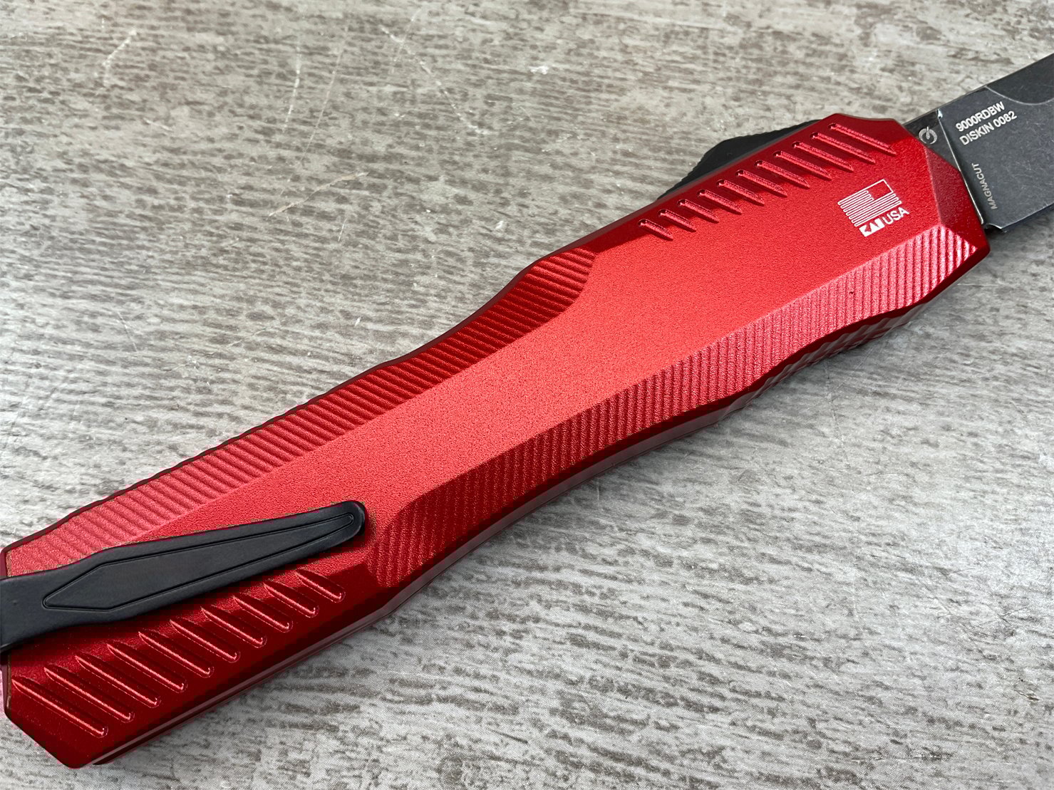 🔥LAST DAY 49% OFF🔥- 9000R Matt Diskin  OTF AUTO Knife 3.3" CPM-MagnaCut Two-Tone Reverse Tanto Blade, (🎉50th Anniversary Edition🎉)