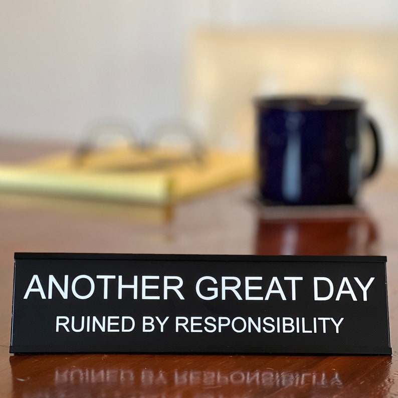 Amusing Desk Plate Office Decor