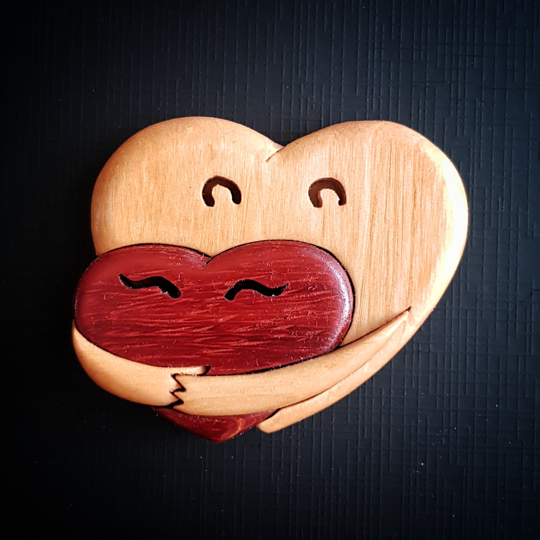🙌Handmade Loving Hearts Hug Wood Button💕