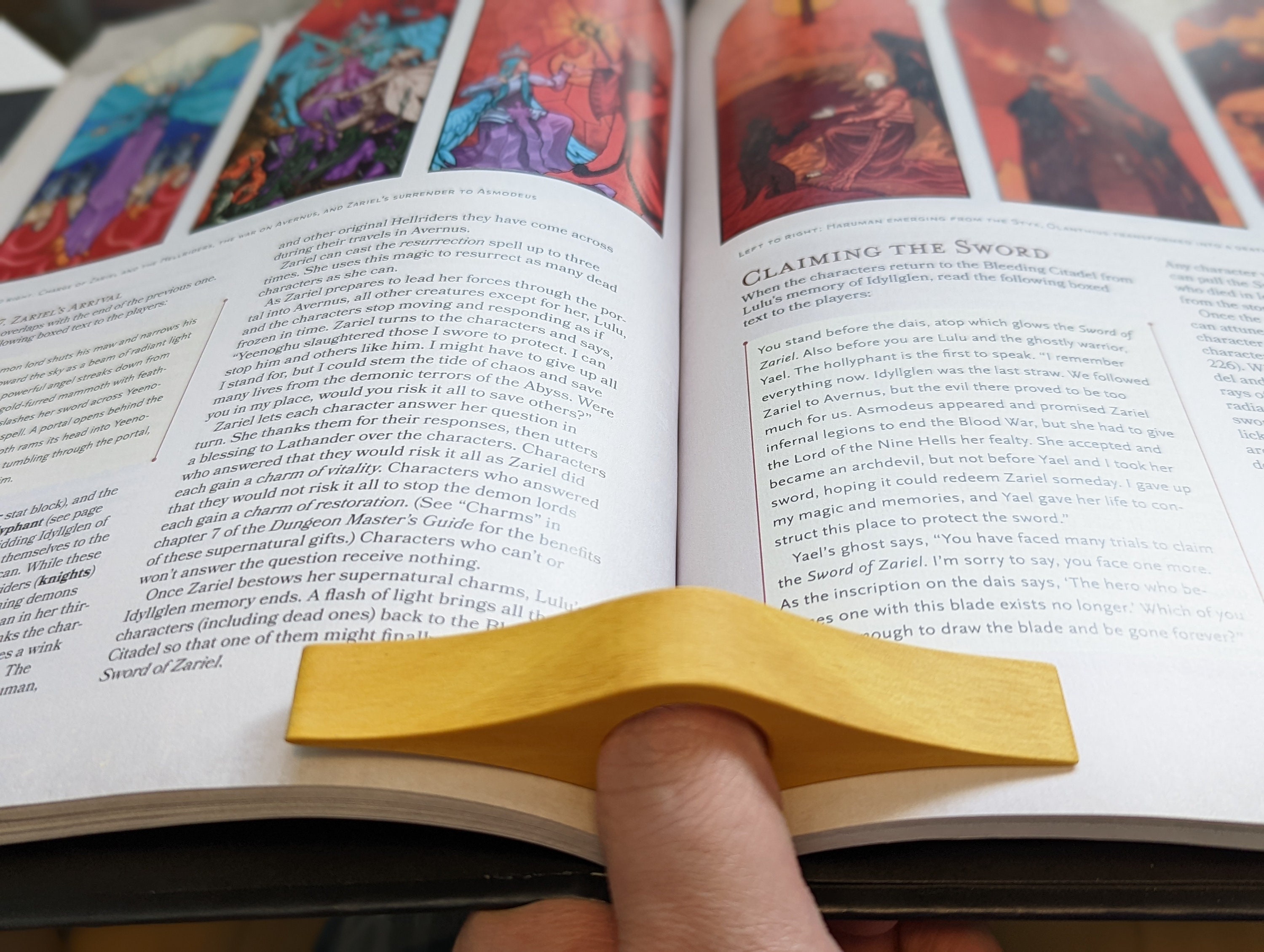 Wood Reading Assistant - Thumb Page Holder