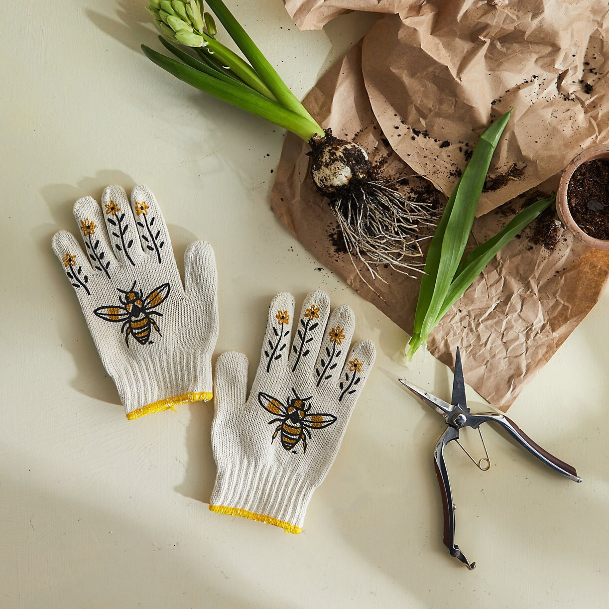 Bee Gardening Gloves