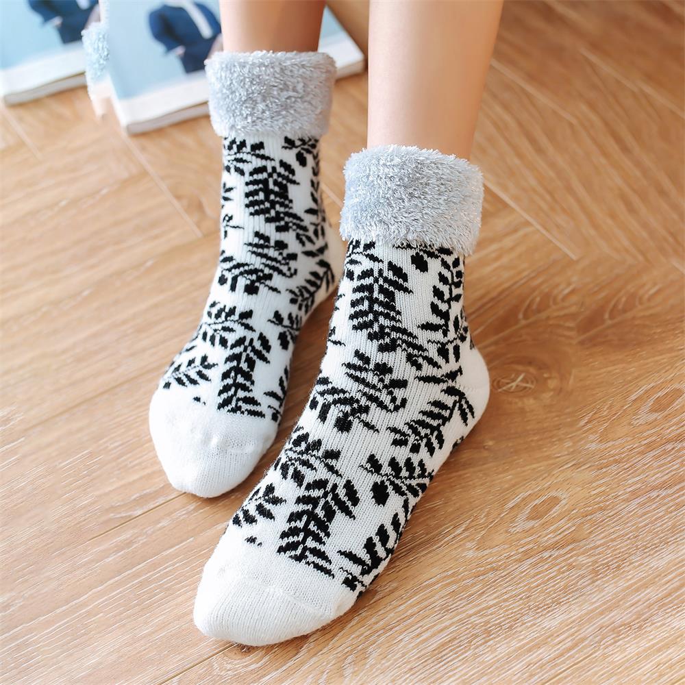 ❄Warm Christmas Socks in Winter🧦