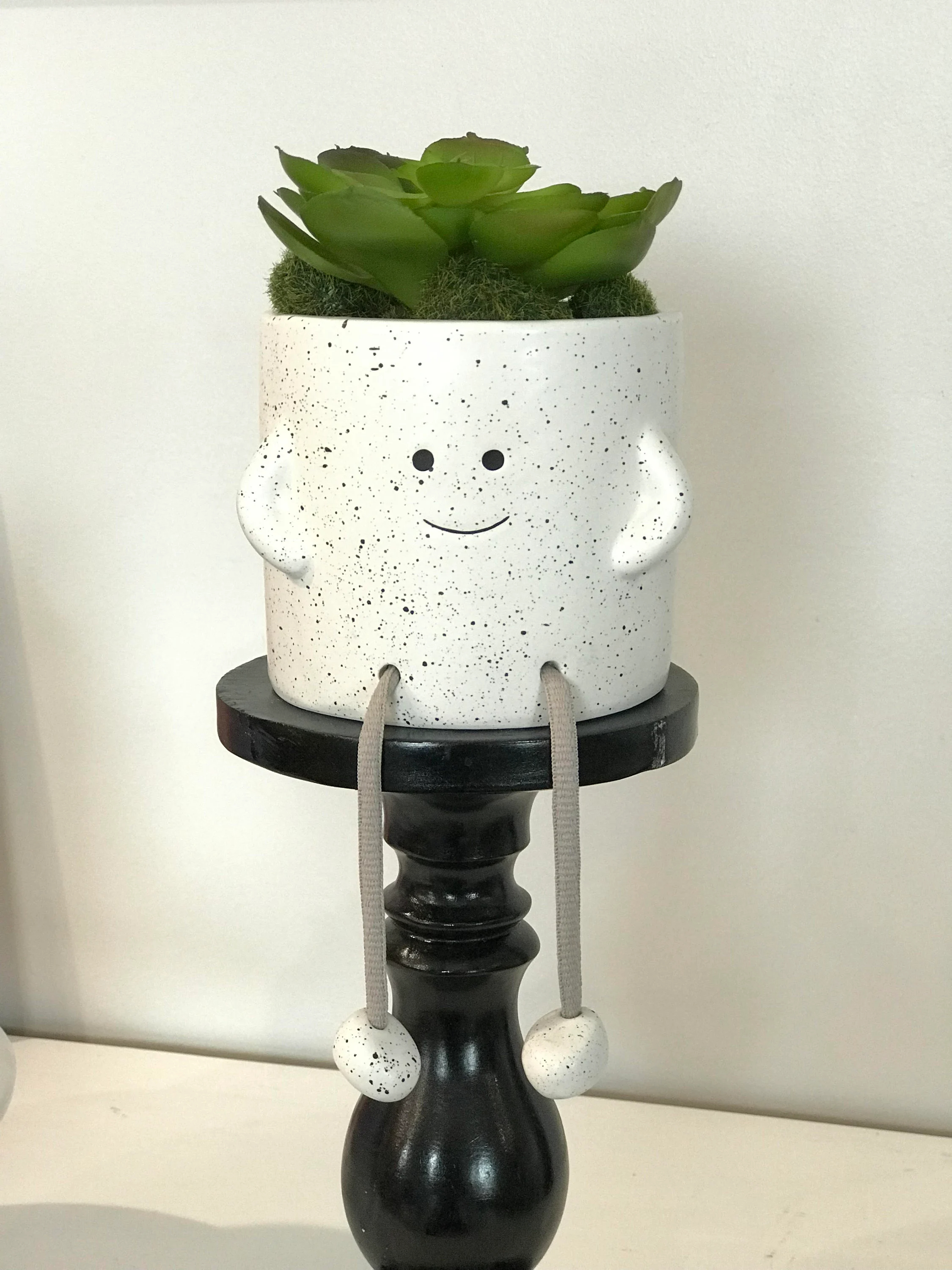 Happy Dangling Legs Desk Planter