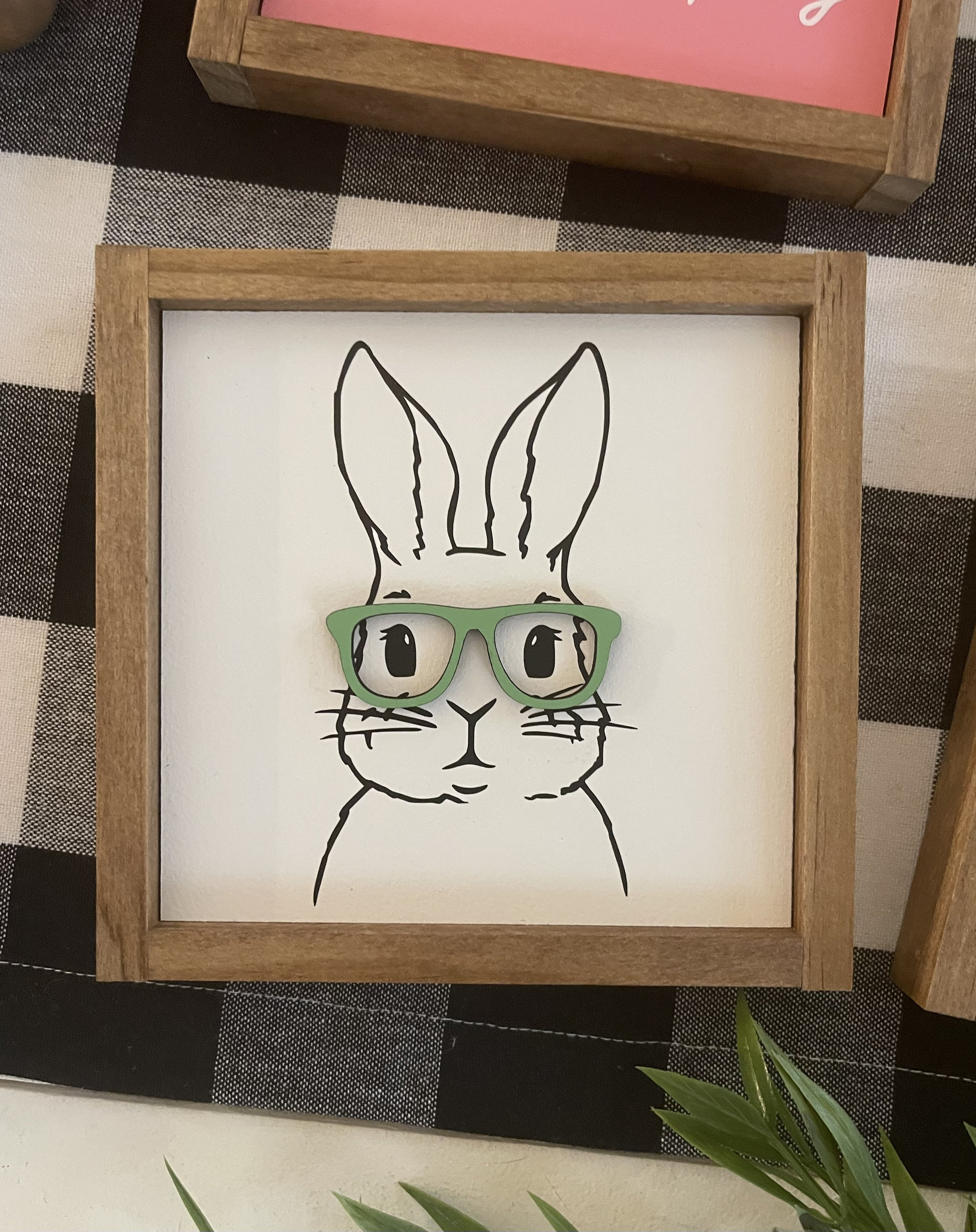 Easter wooden signs bunny with glasses 