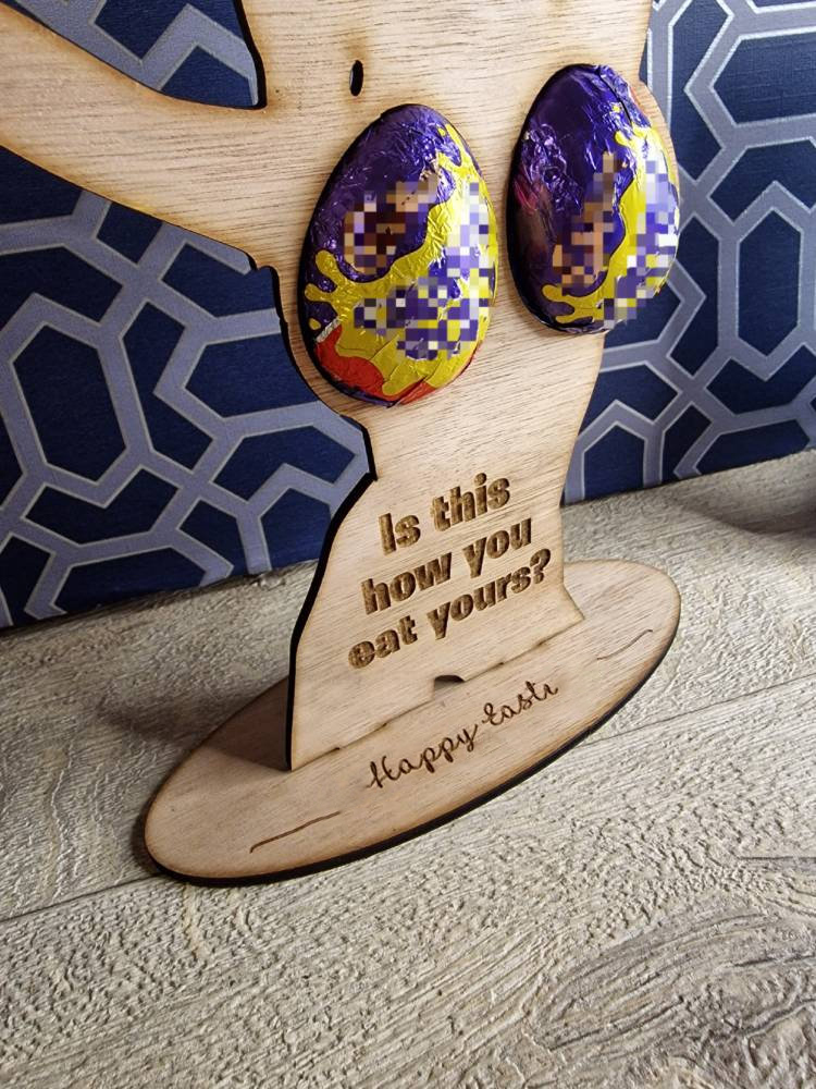 🤣Novelty Easter Willy Egg Holder🐰