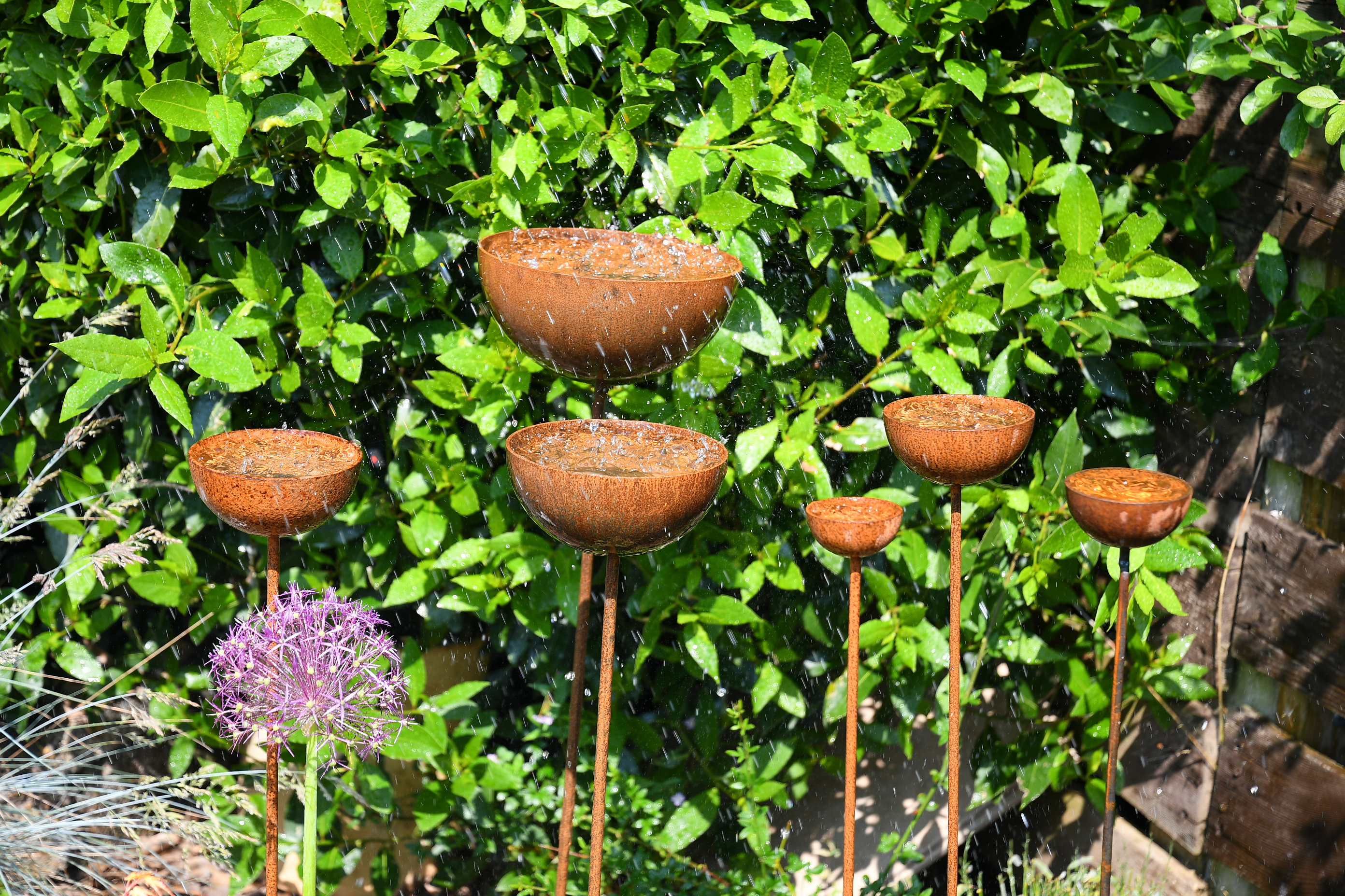 Metal Garden Rain Catcher Decoration