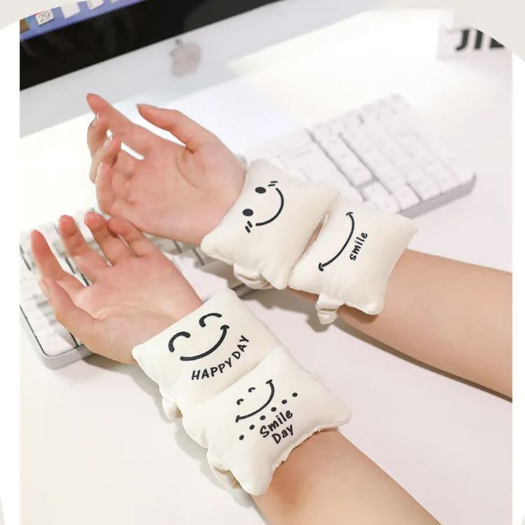 💡Office Wrist Protector - 🎁Mouse Pad Wrist Protector Pillow😂