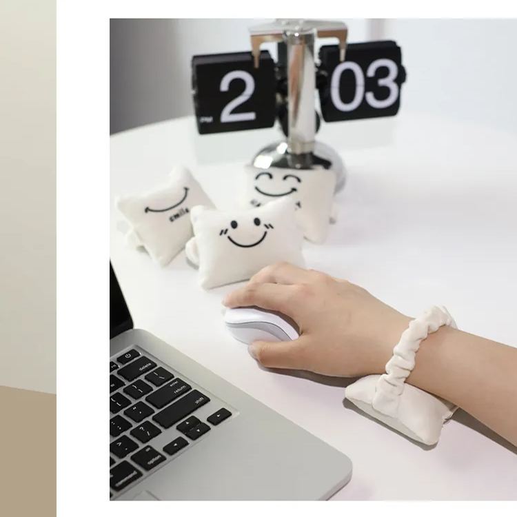 💡Office Wrist Protector - 🎁Mouse Pad Wrist Protector Pillow😂