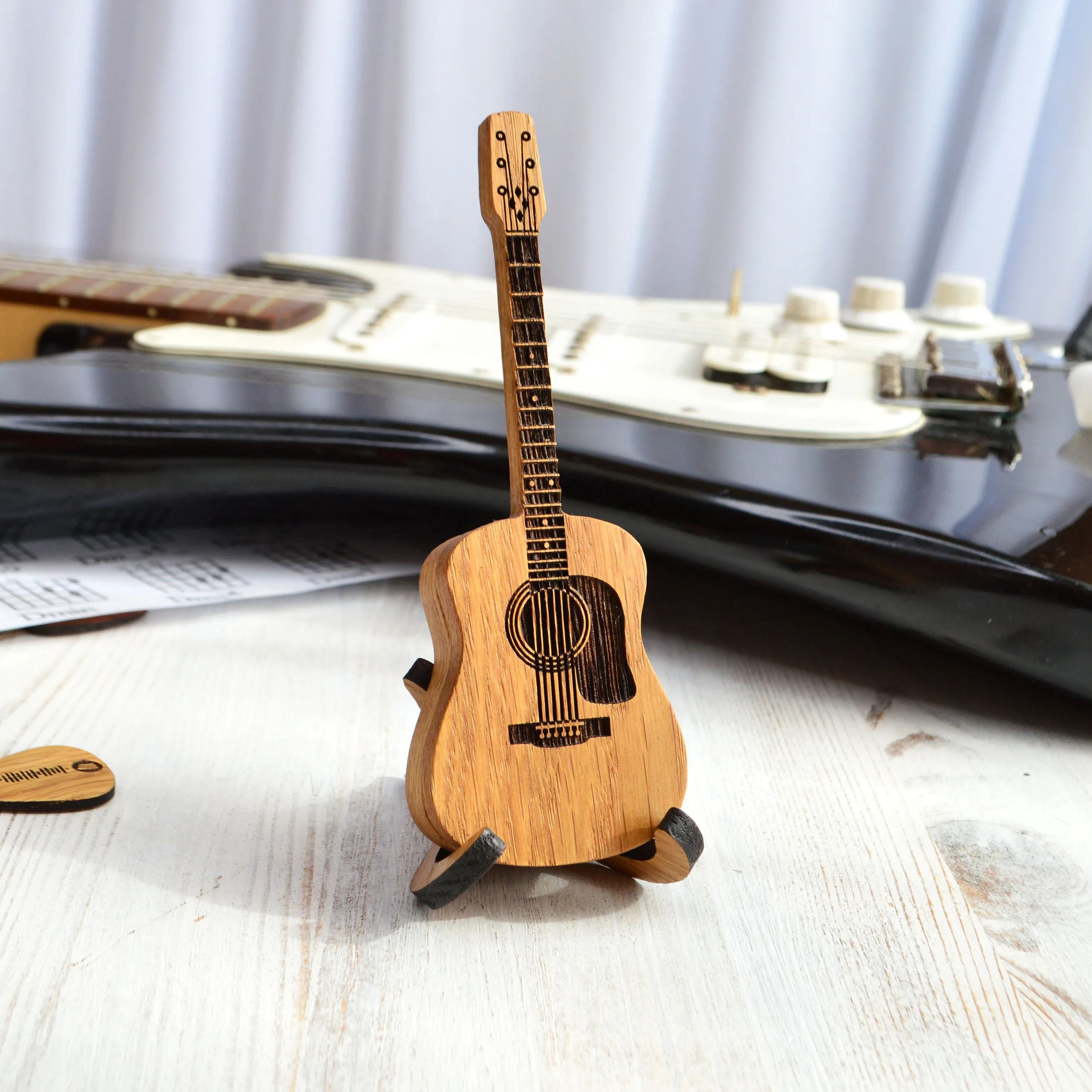 🎁Wooden Acoustic Guitar Pick Box🎸