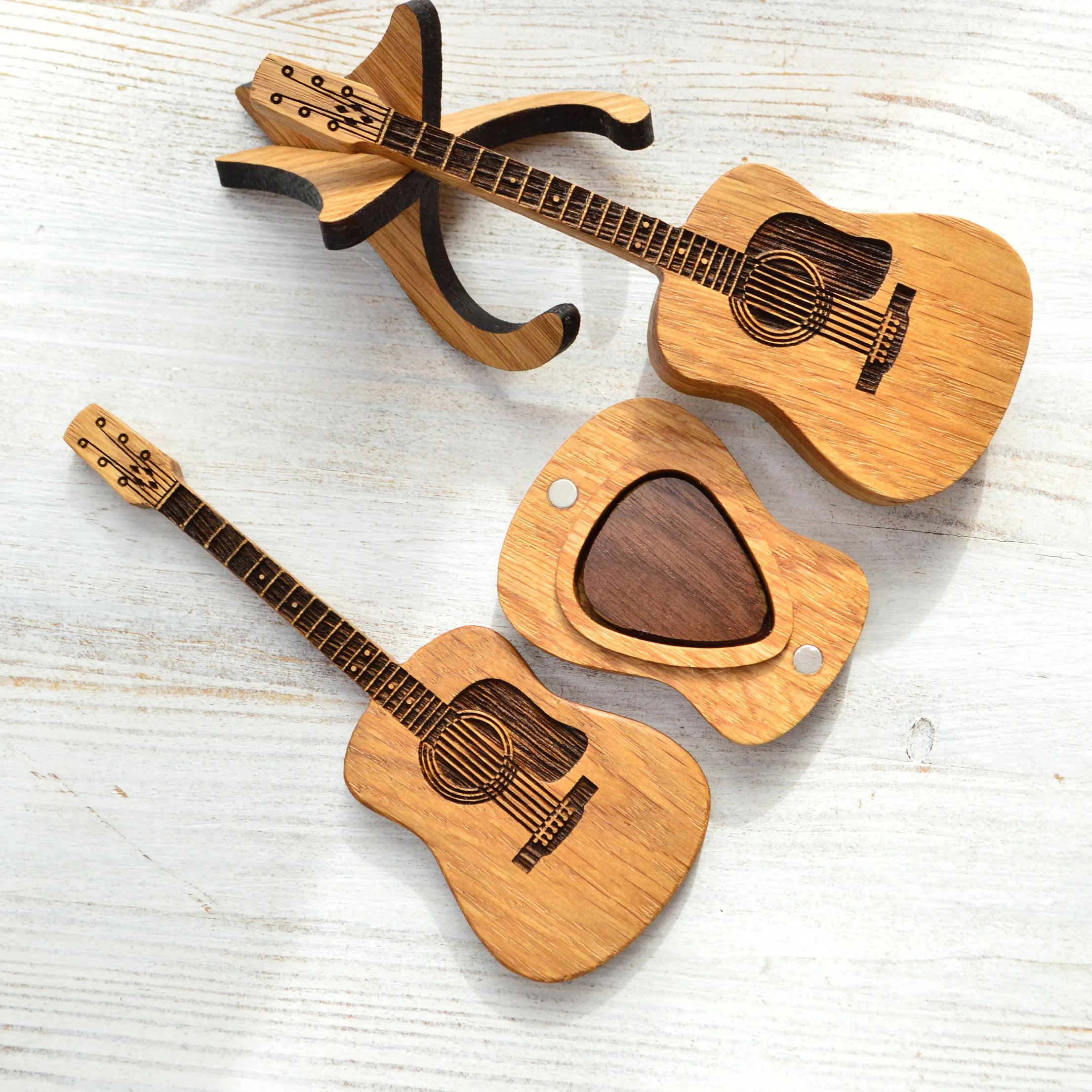 🎁Wooden Acoustic Guitar Pick Box🎸