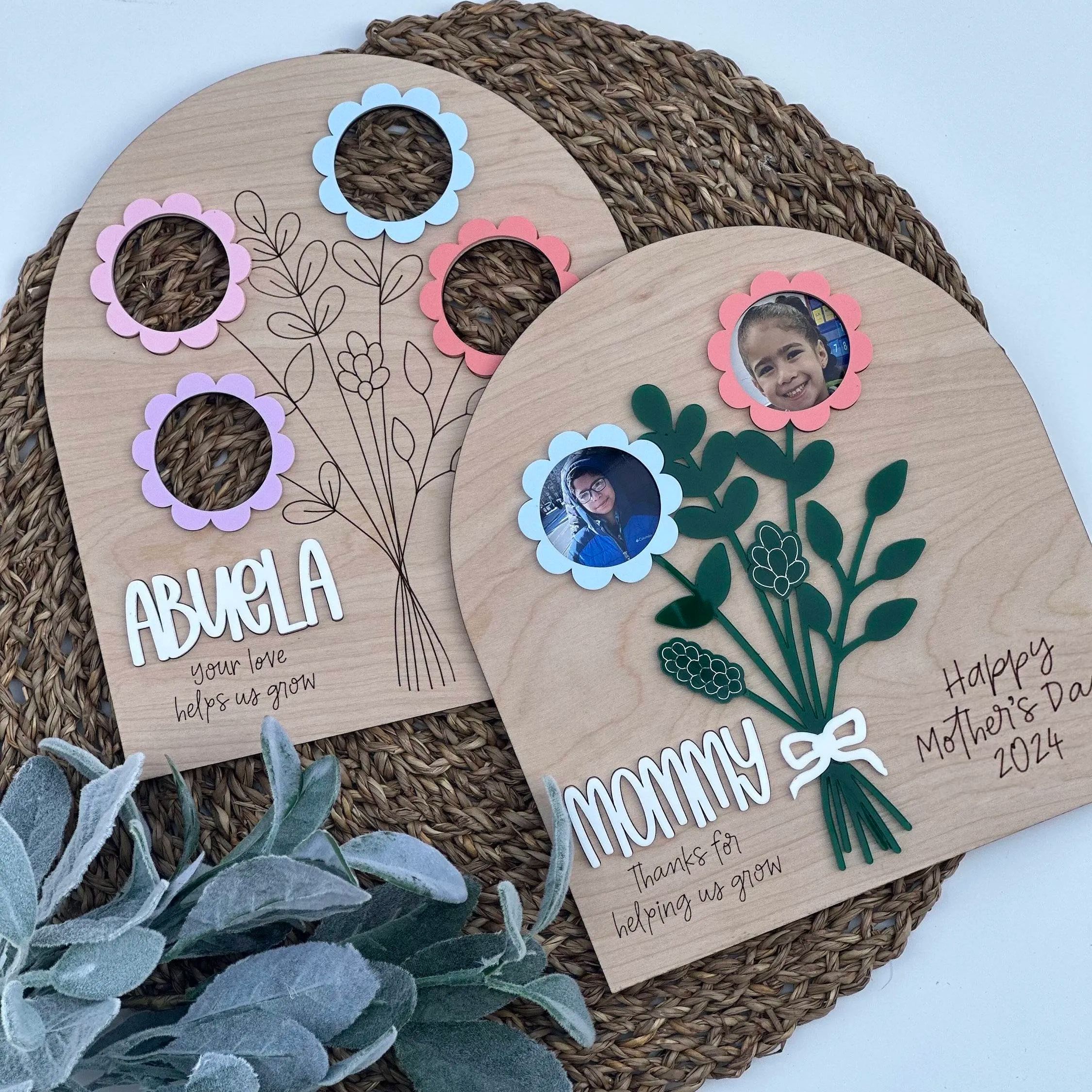 Mother's Day Flower Photo Sign
