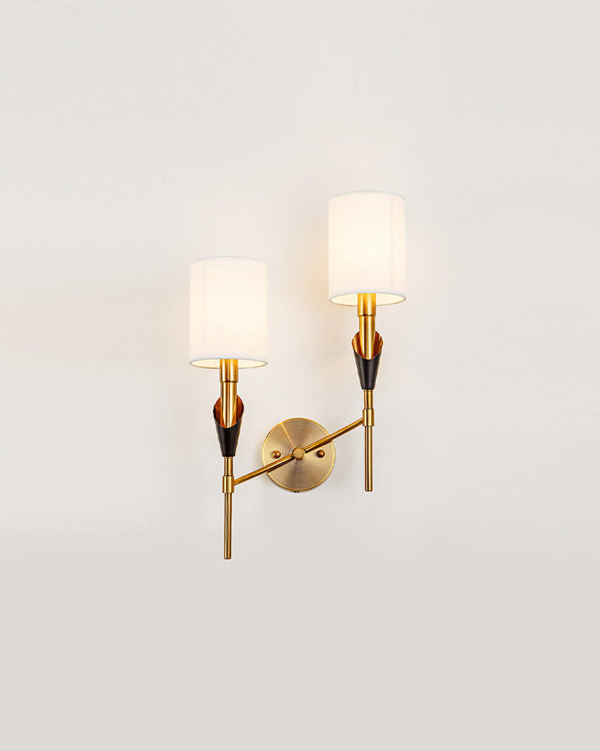 Aurelia Wall Sconce
