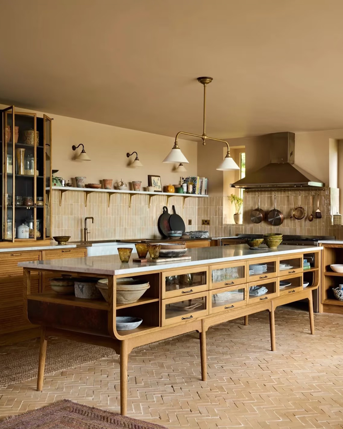 Gilded Path Ceramic Chandelier