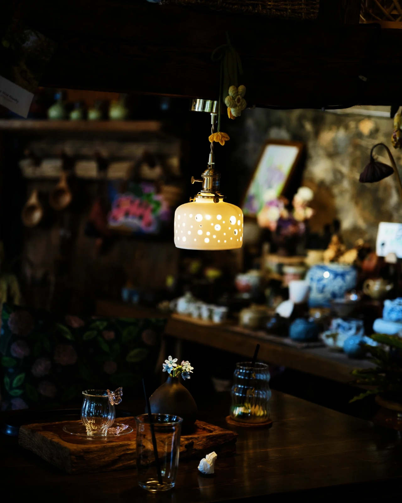 Petalwork Ceramic Pendant Light