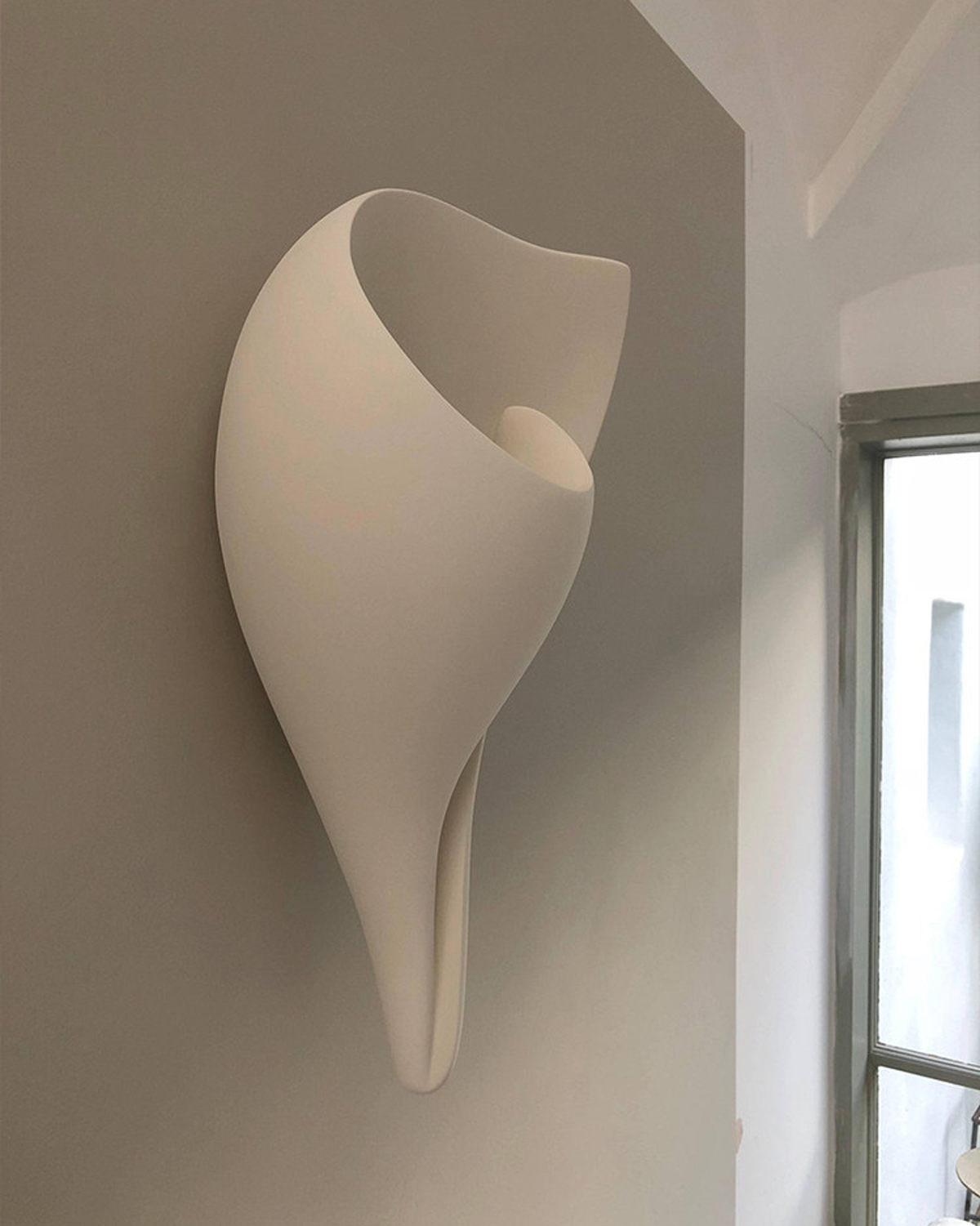 Calla Wall Sconce