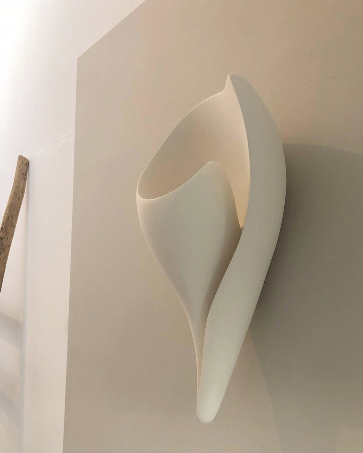 Calla Wall Sconce