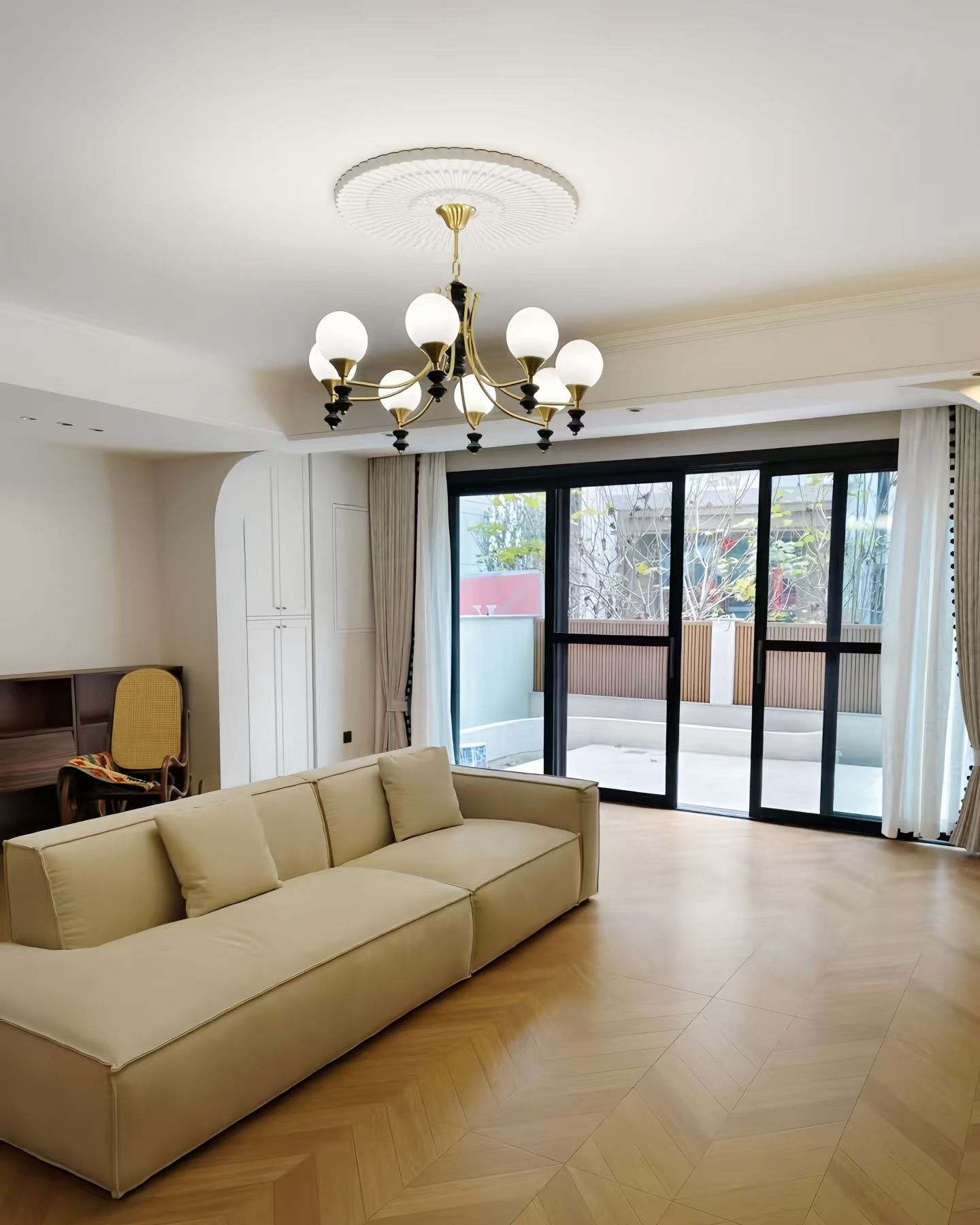 Heritage Branch Chandelier