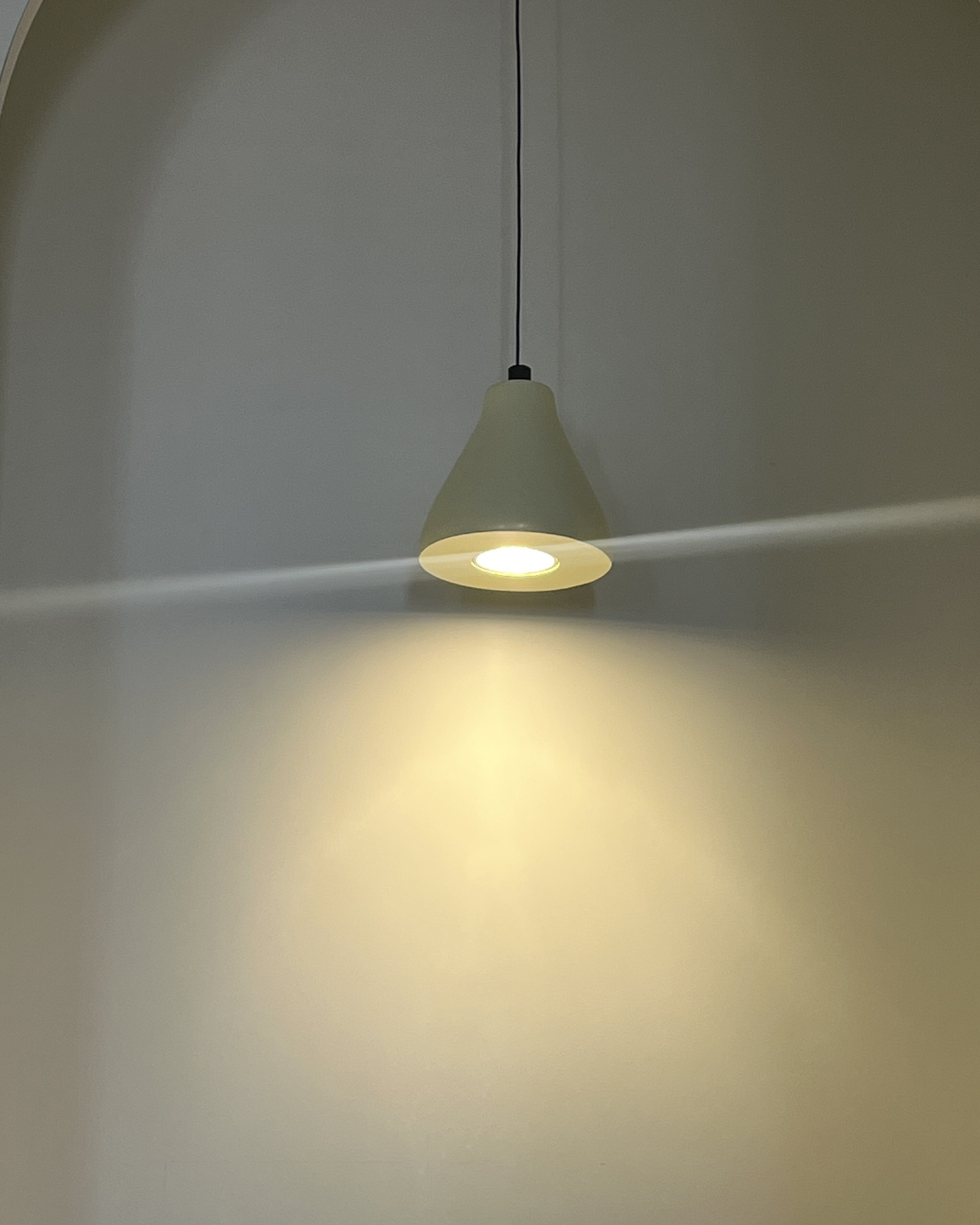 Pollen Pendant Light