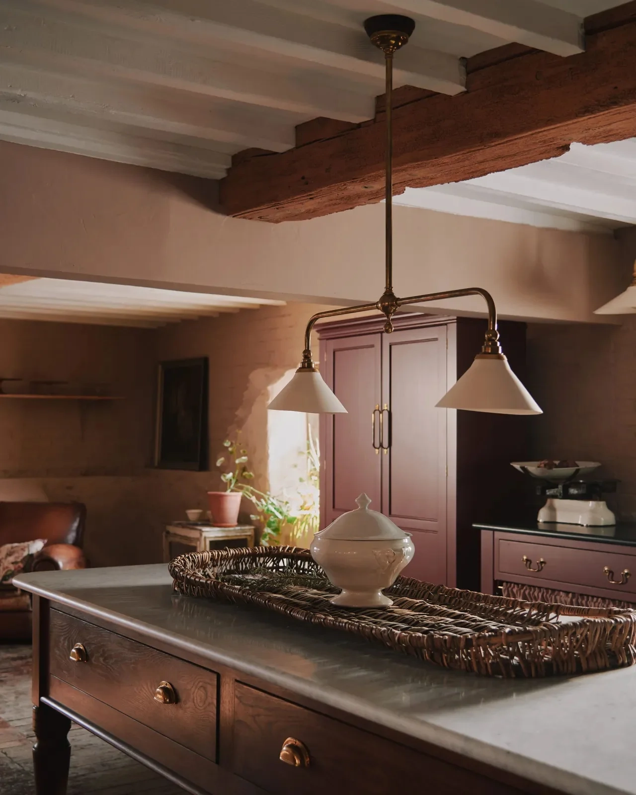 Gilded Path Ceramic Chandelier