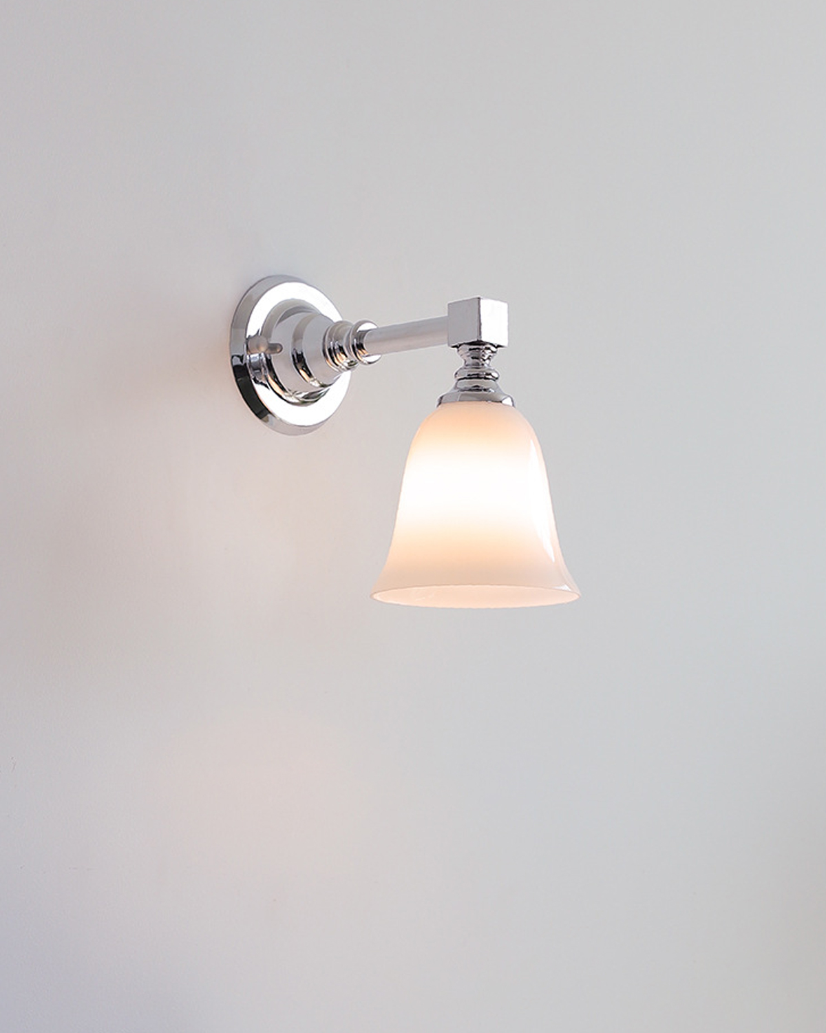 Aure Shade Wall Sconce