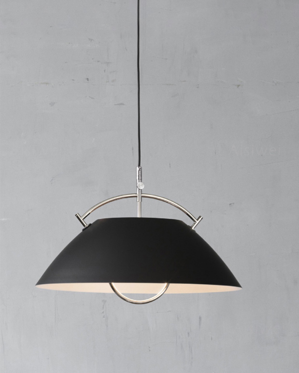 SKARM Pendant Light