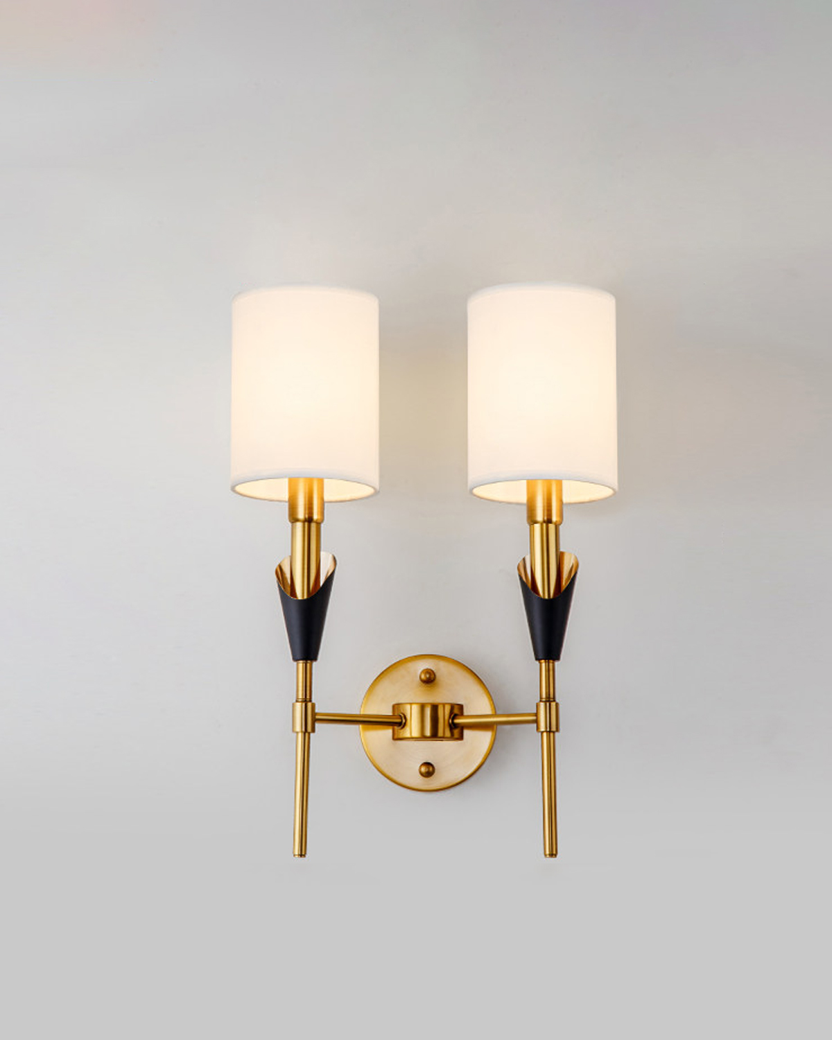 Aurelia Wall Sconce