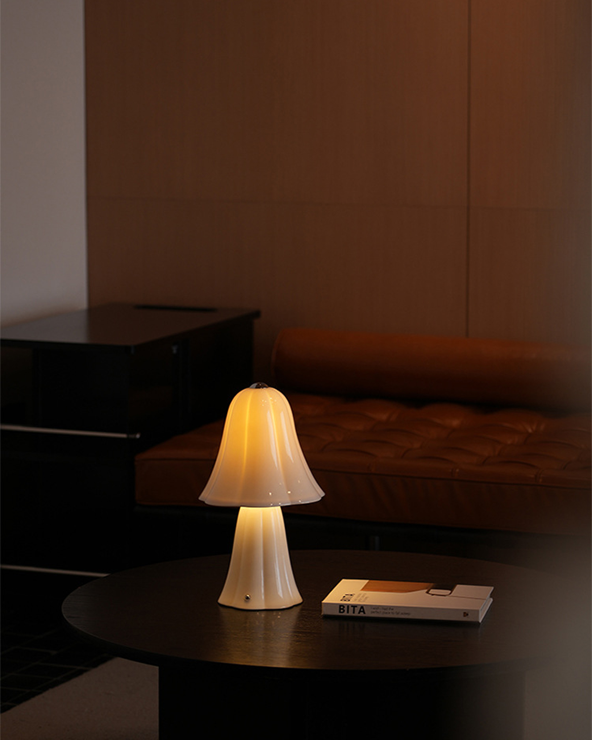 Luma Bud Ceramic Table Lamp