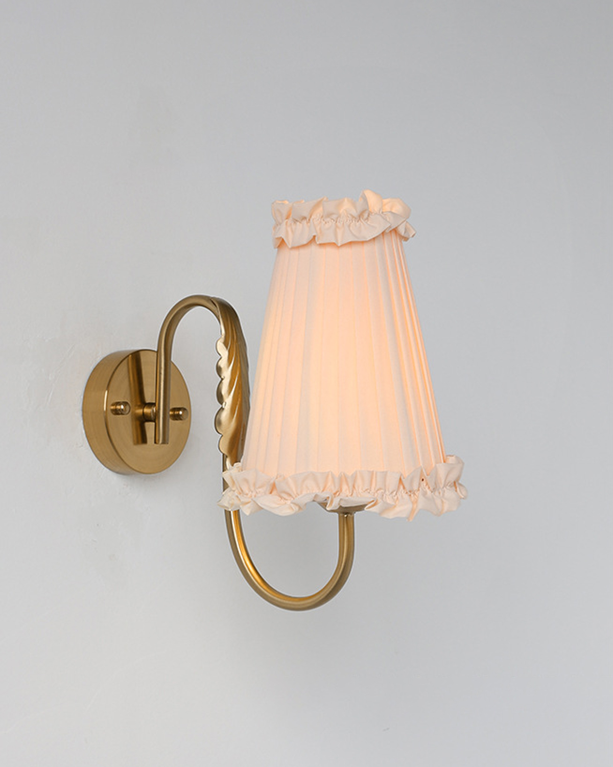 Pleated Ruffle Wall Sconce