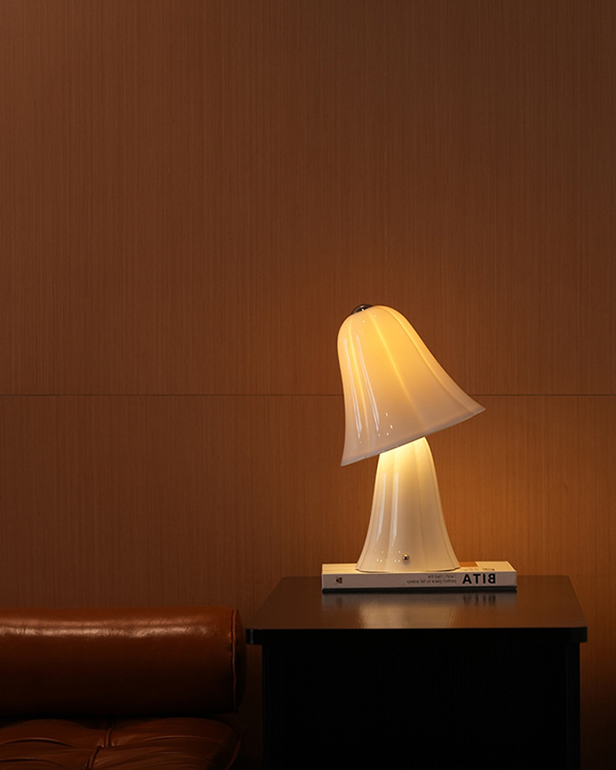 Luma Bud Ceramic Table Lamp