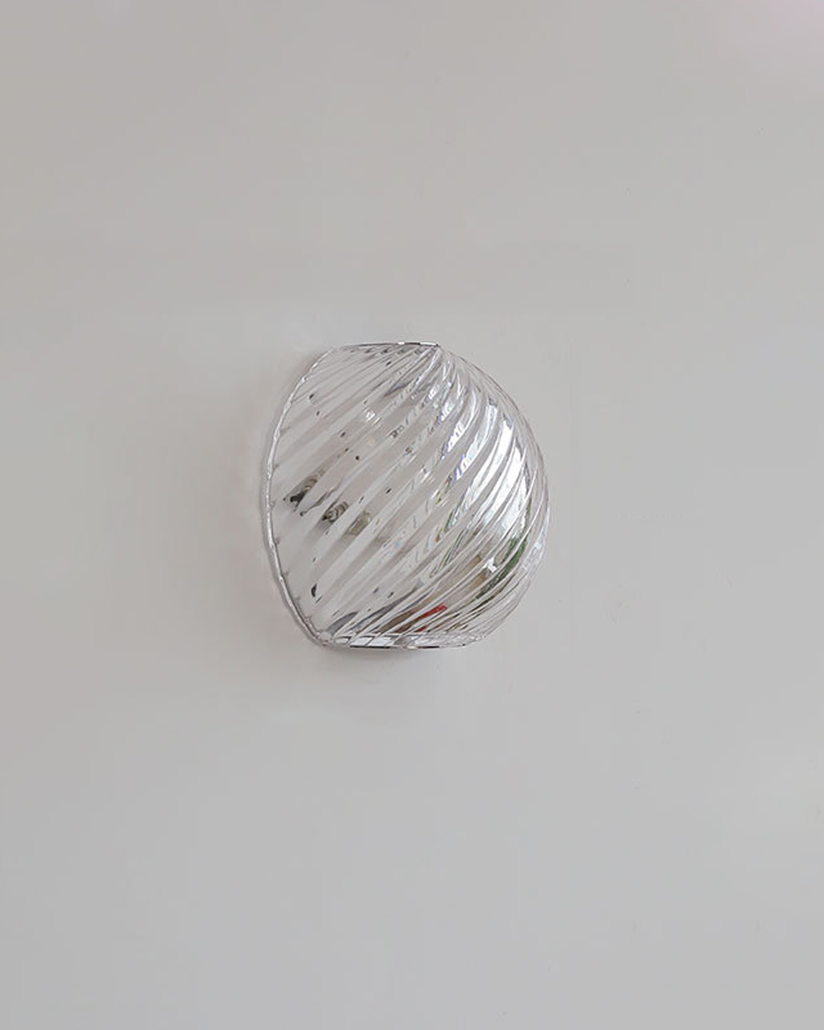 Aureo Pebble Wall Light