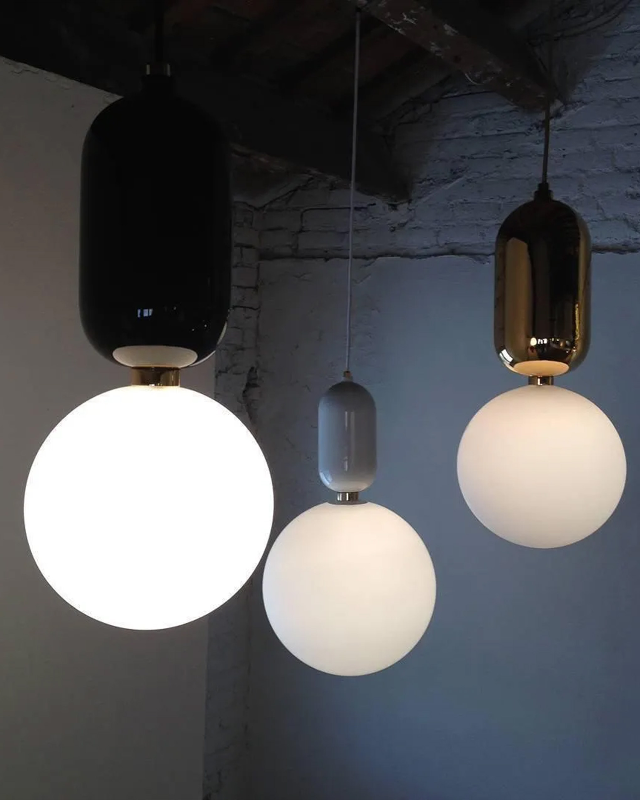 Aballs Pendant Light