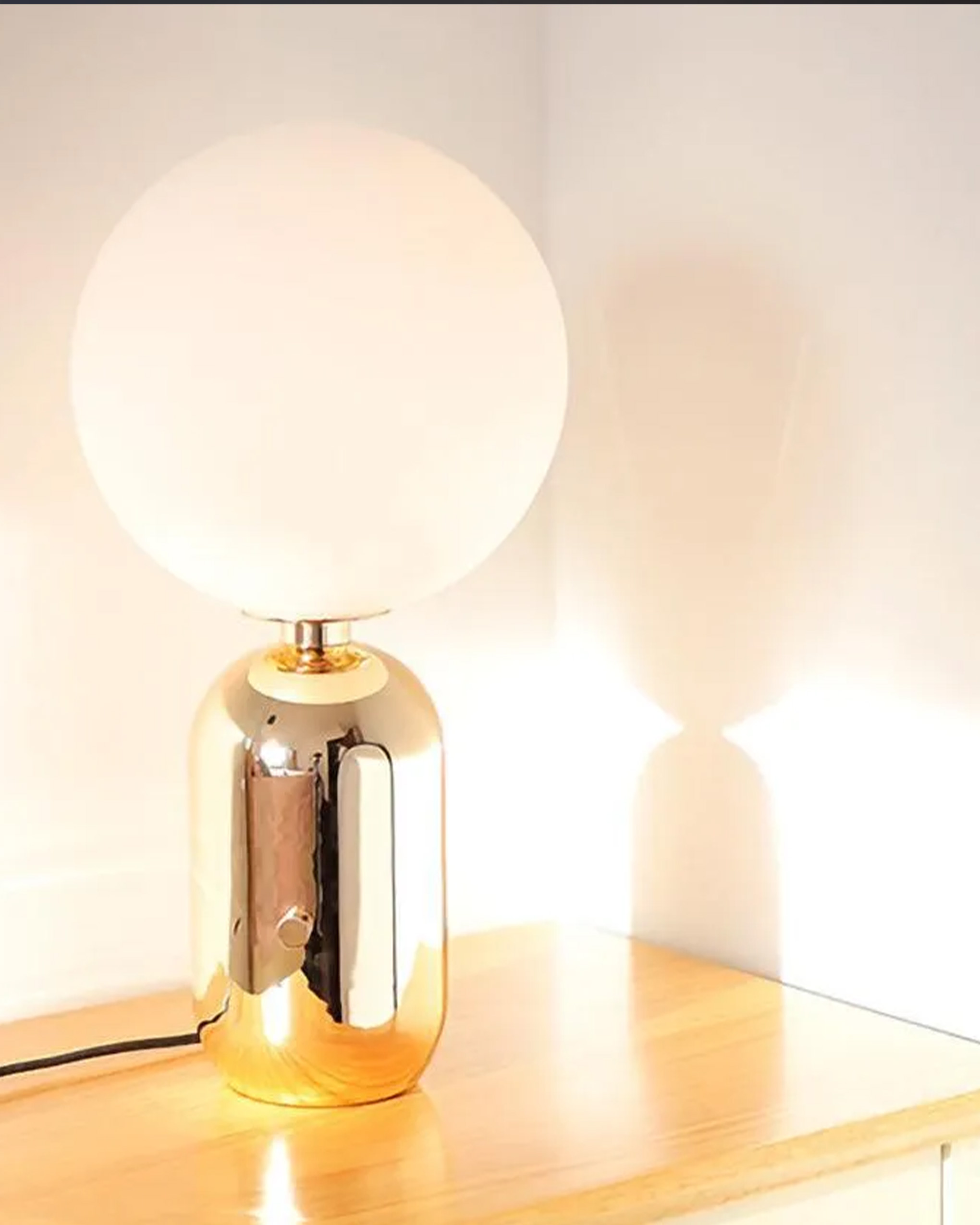 Aballs Table Lamp