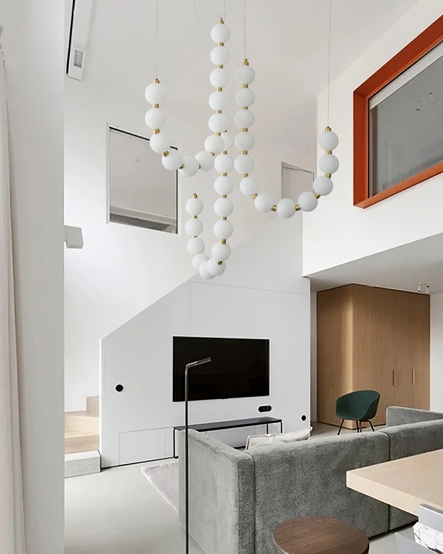 Acrylic Pearl Necklace Chandelier