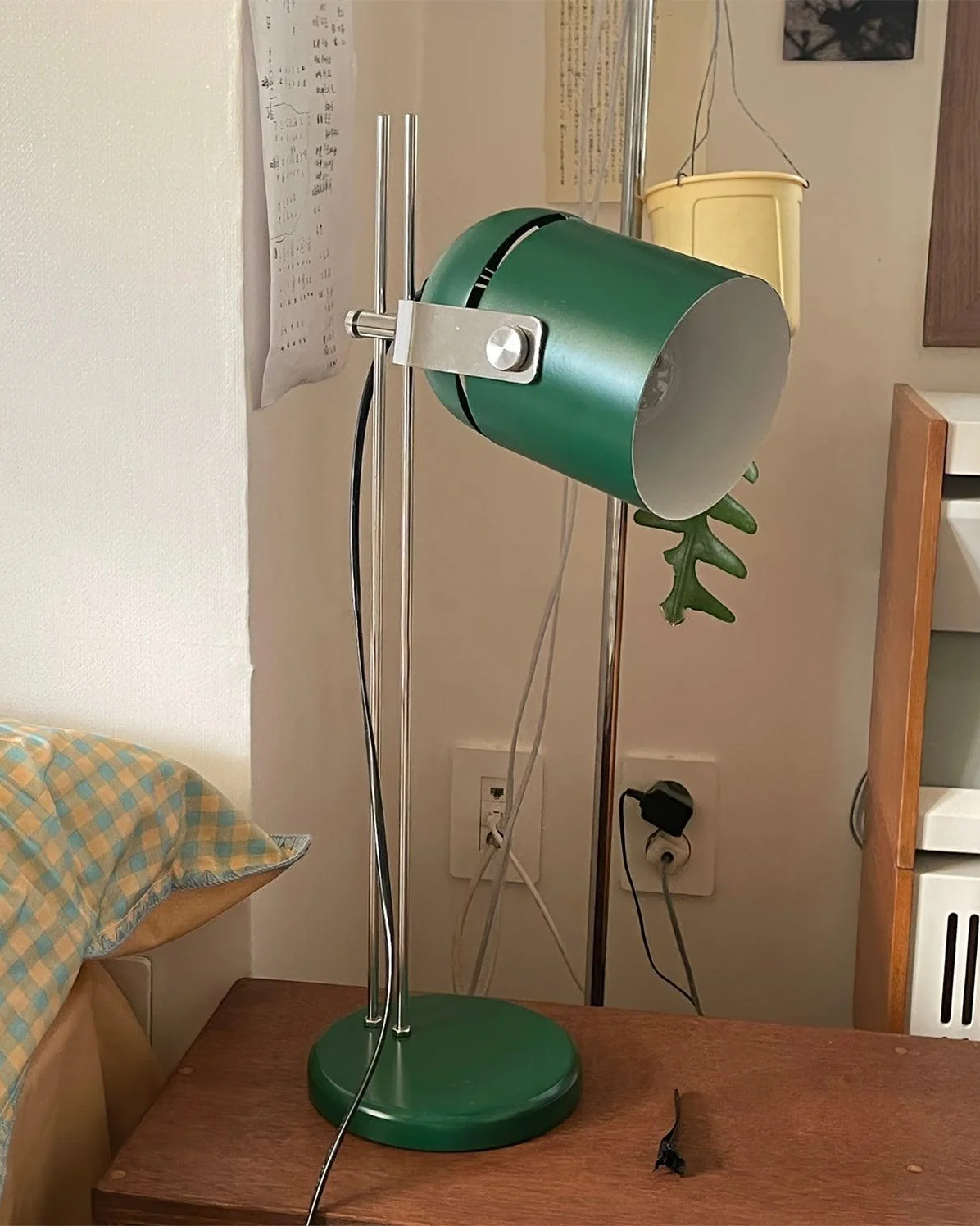 Adjusta Liftable Desk Lamp