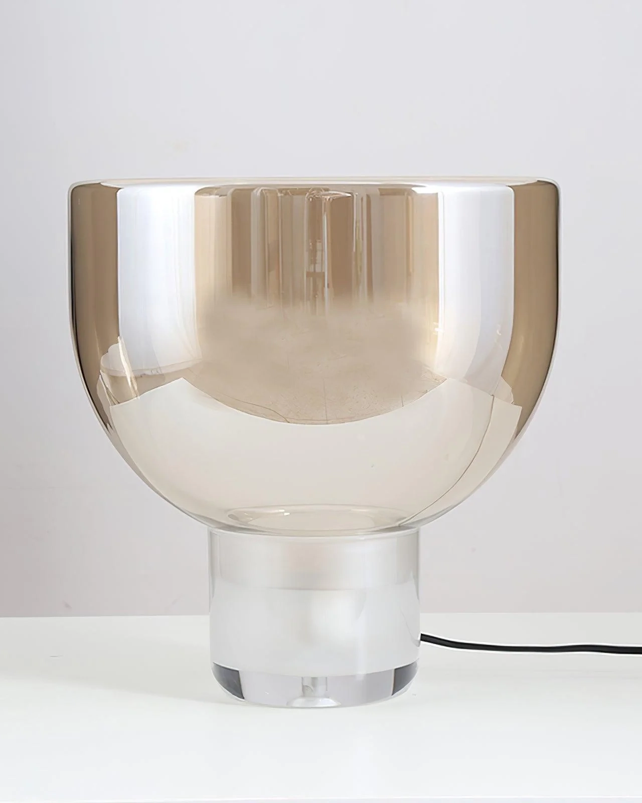 Aella Table Lamp