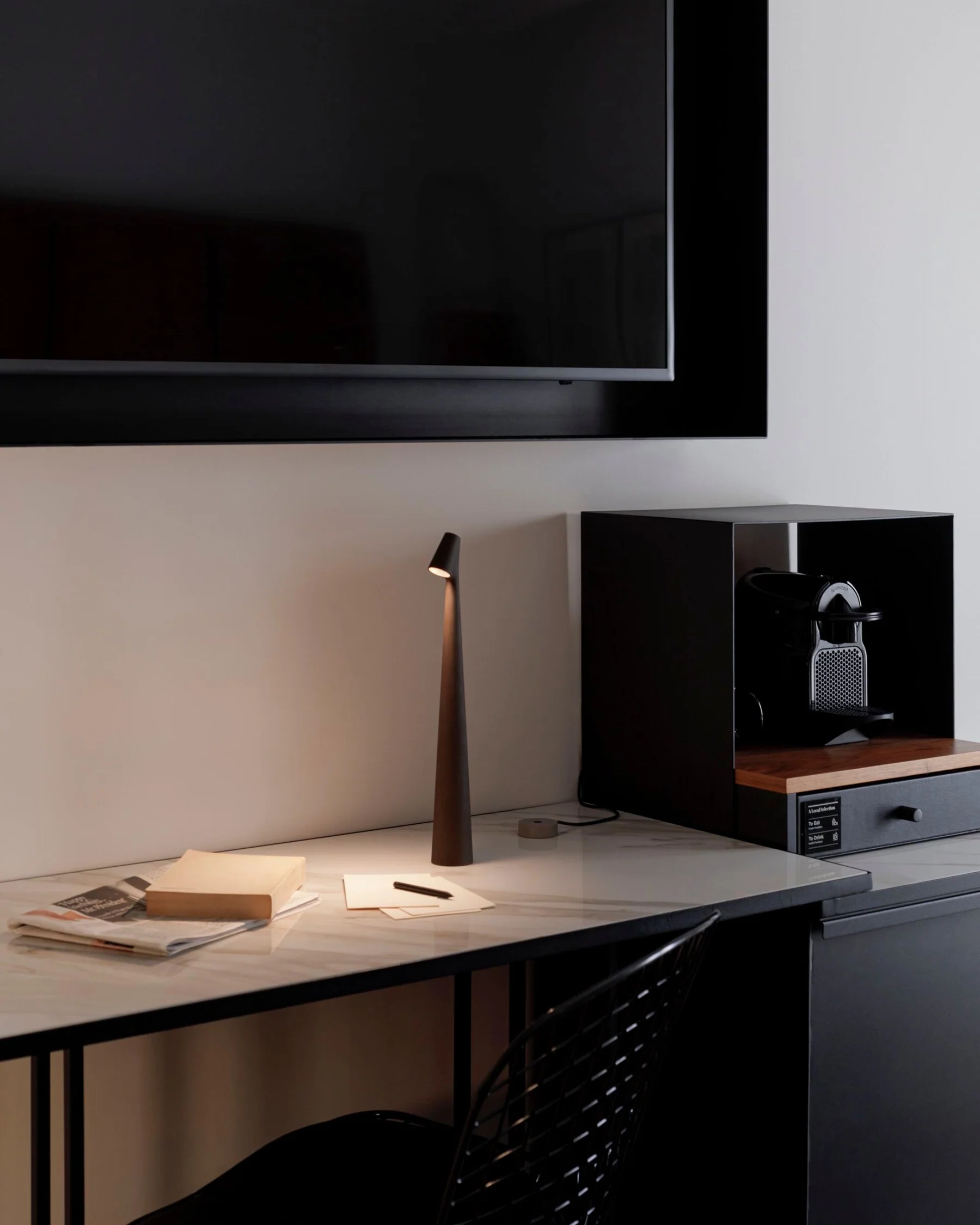 Africa Portable Table Lamp