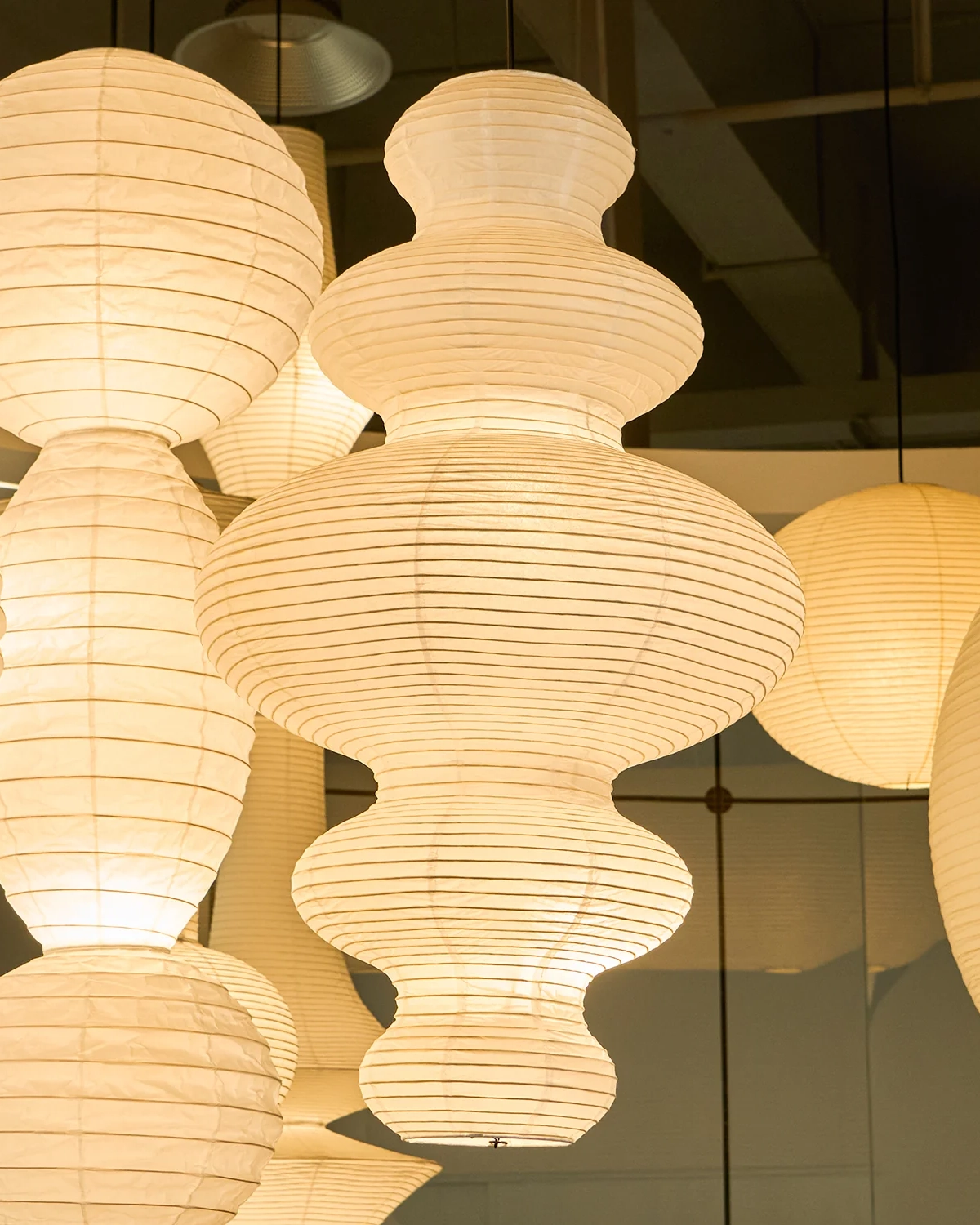 Akari Juni Pendant Lamp