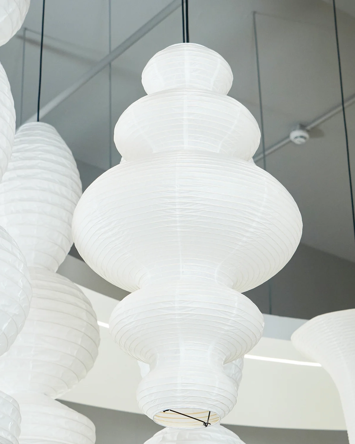 Akari Juni Pendant Lamp