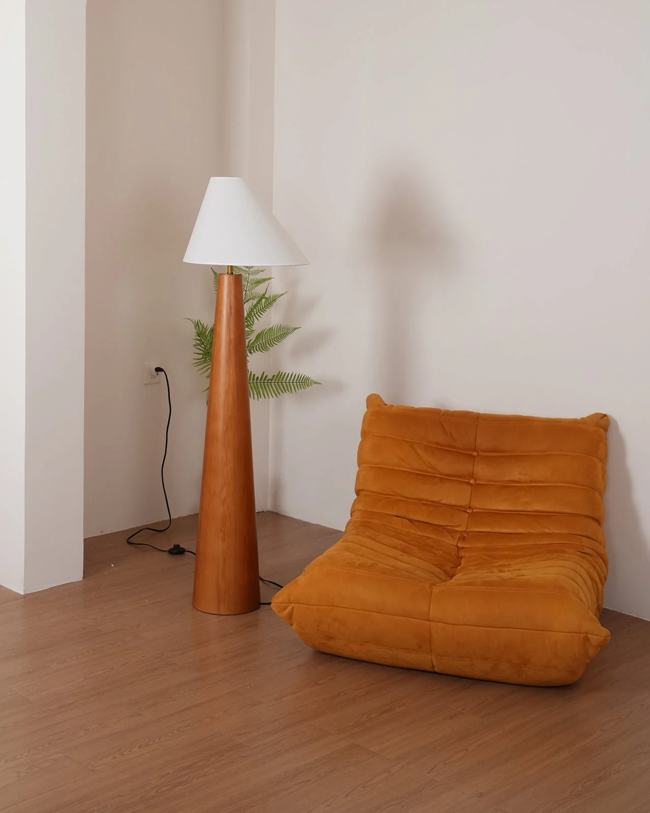 Alvin Floor Lamp