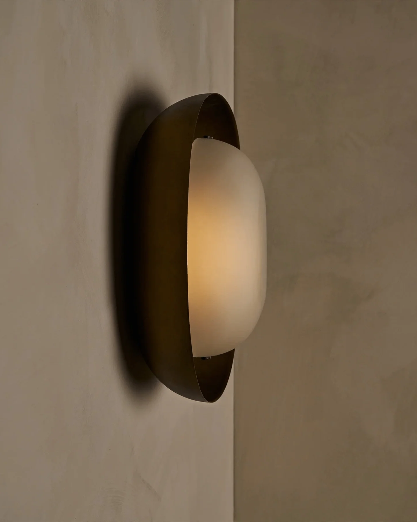 Amorphous Wall Lamp