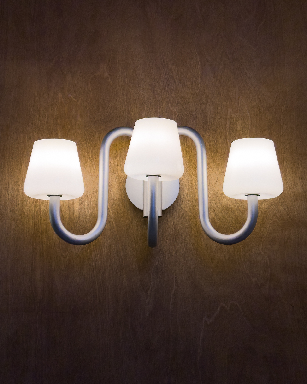 Apollo Wall Lamp