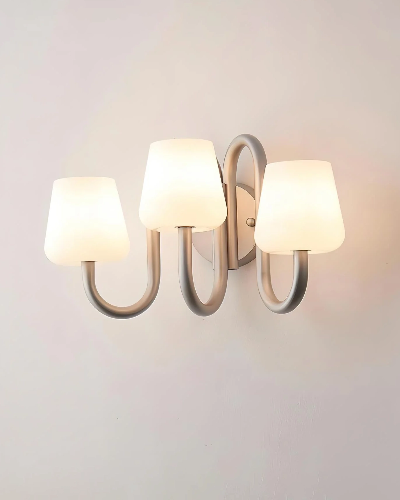 Apollo Wall Lamp