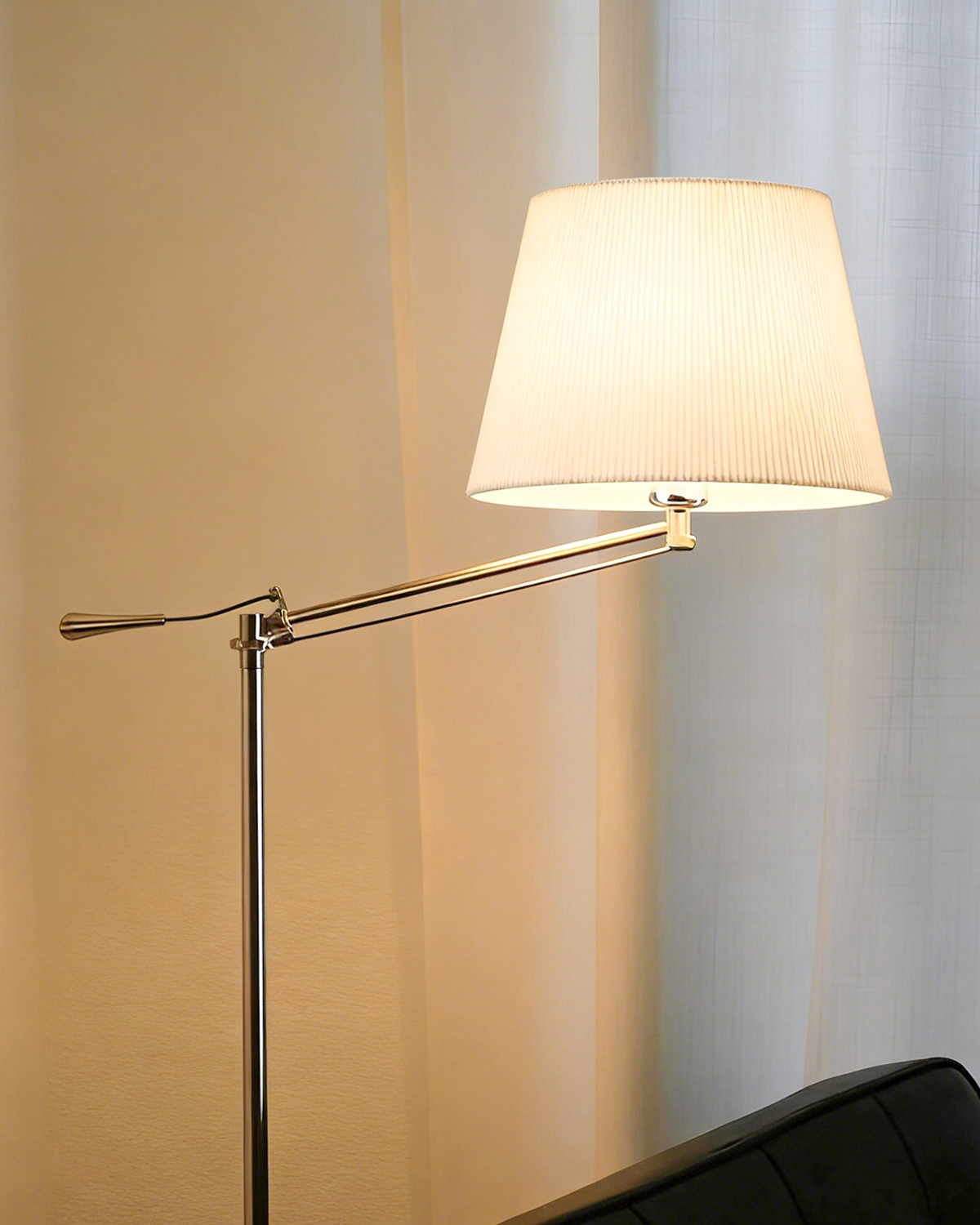 Arc Balance Floor Lamp