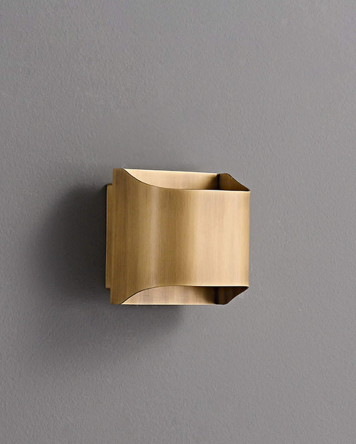 Arc Fold Wall Sconce